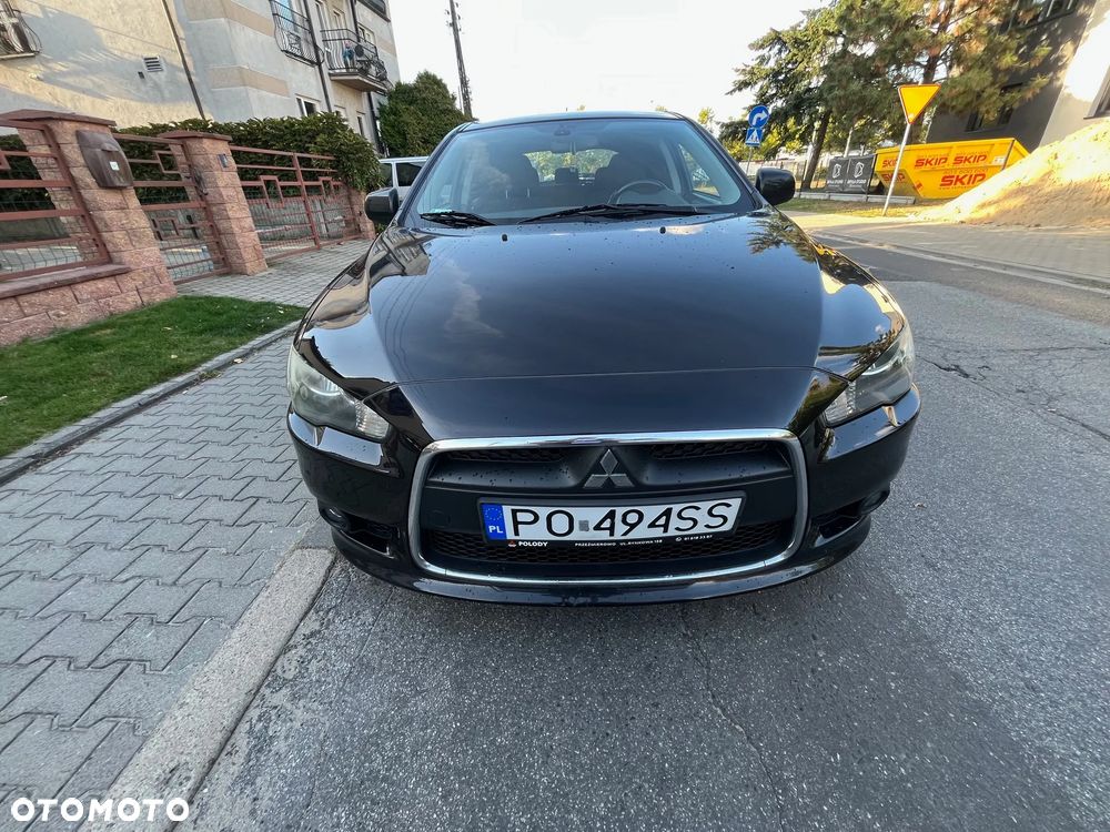 Mitsubishi Lancer 2010 photo 3