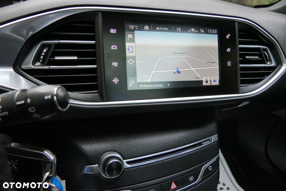 Peugeot 308 SW BlueHDi 150 Stop & Start GT-Line Edition - 24