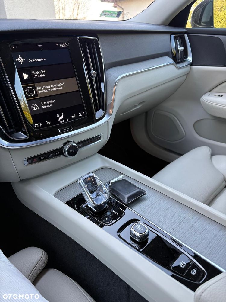 Volvo V60 B3 B Inscription - 21