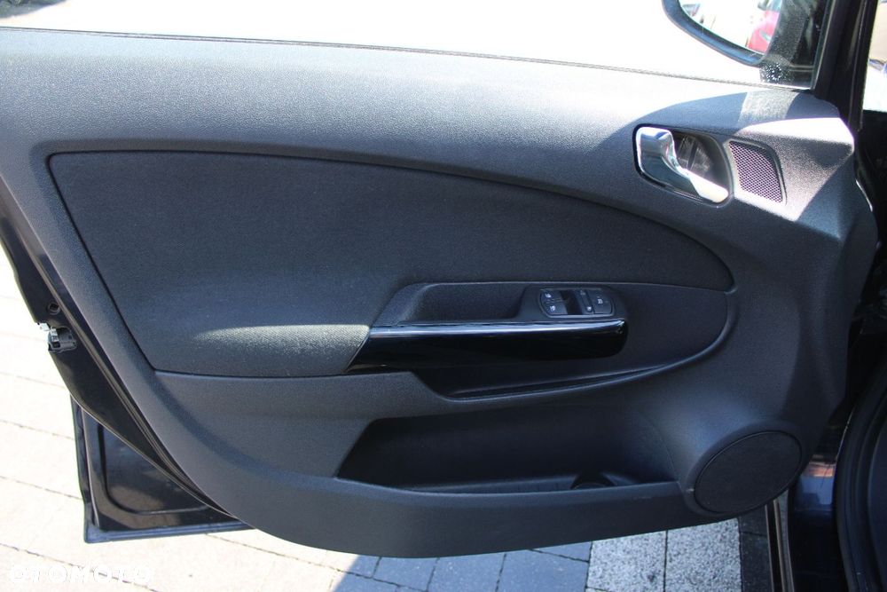 Opel Corsa - 14