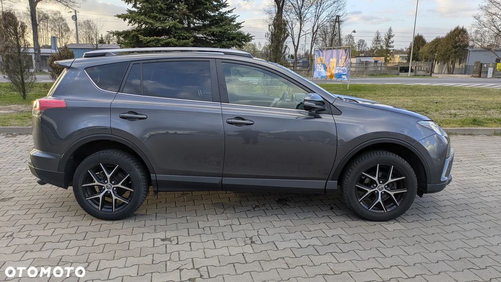 Toyota RAV4 2.0 Platinum 4x4 - 5