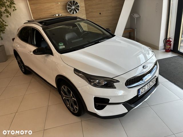 Kia XCeed 1.6 T-GDI Prestige Line DCT - 34