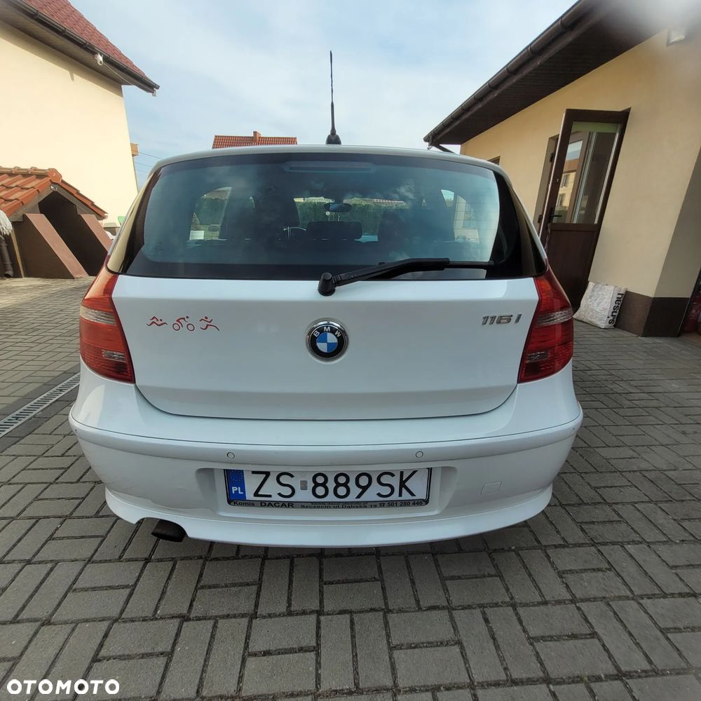 BMW Seria 1 - 9