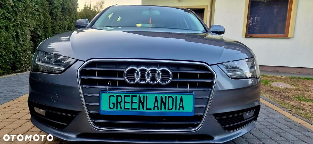 Audi A4 Avant 2.0 TDI DPF Attraction - 3