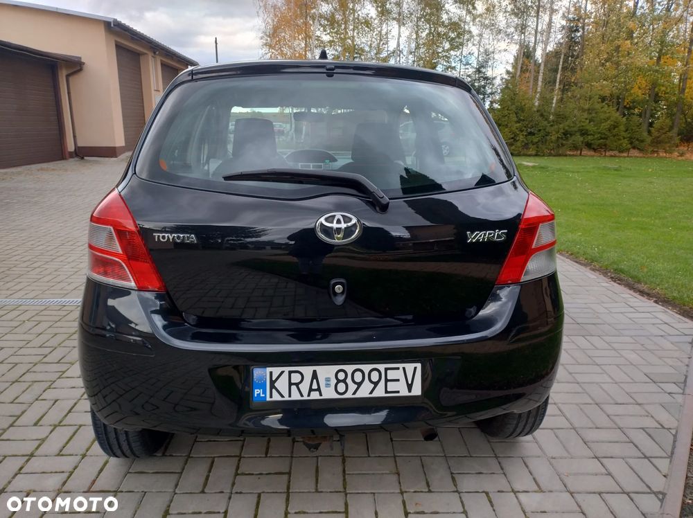 Toyota Yaris 1.33 Active - 8