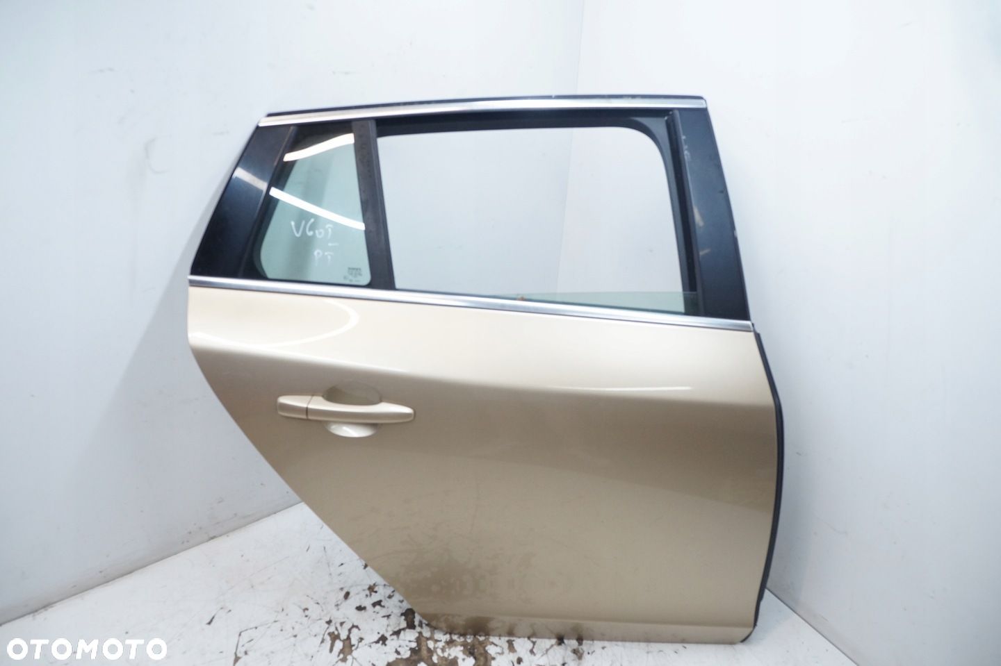 DRZWI TYŁ PRAWE PRAWY TYLNE VOLVO V60 I S60 II - 1