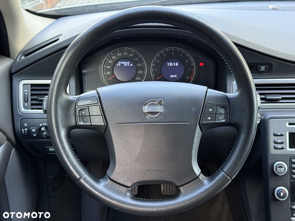 Volvo V70 - 16