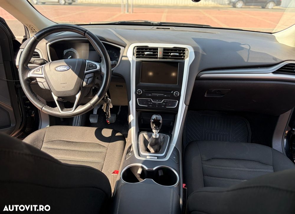 Ford Mondeo 1.5 EcoBoost Titanium - 2
