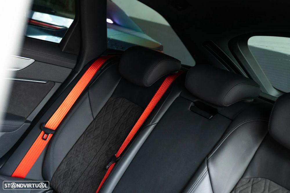 Audi RS6 Avant 4.0 TFSI quattro Tiptronic - 48