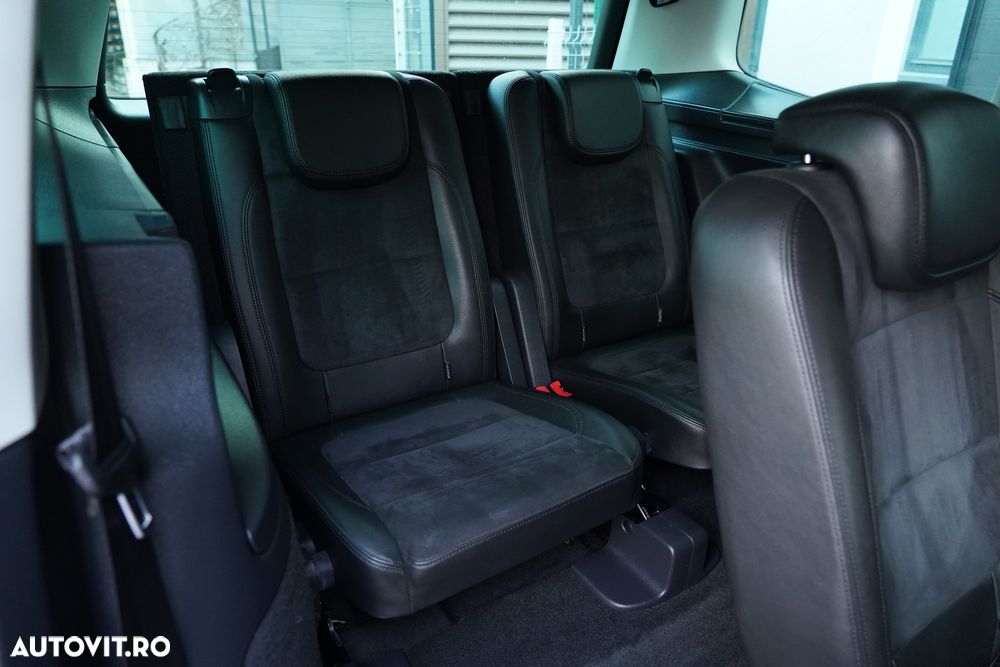 Volkswagen Sharan 2.0 TDI Blue Motion Highline - 17