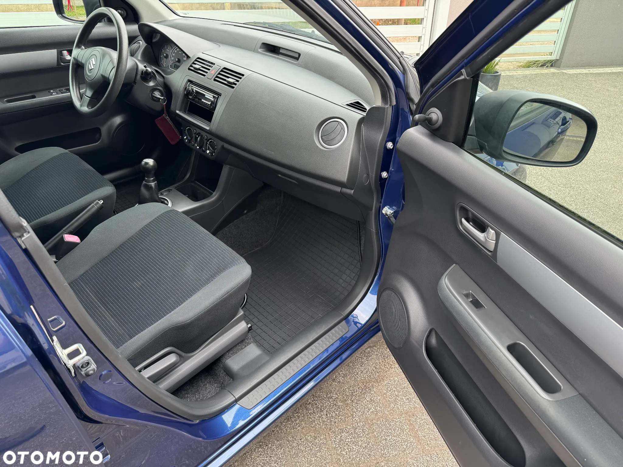 Suzuki Swift 1.3 DDiS Comfort - 20