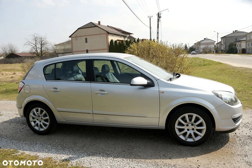 Opel Astra - 4