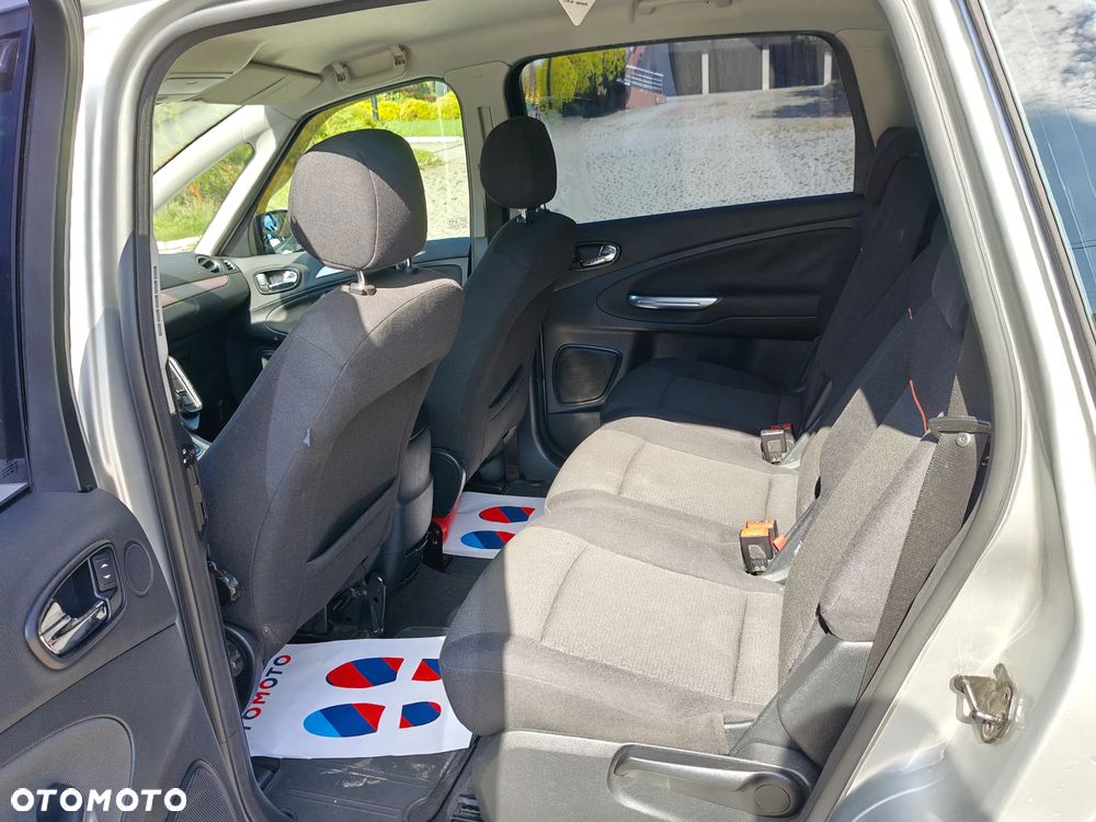 Ford S-Max 2.0 TDCi Titanium - 8