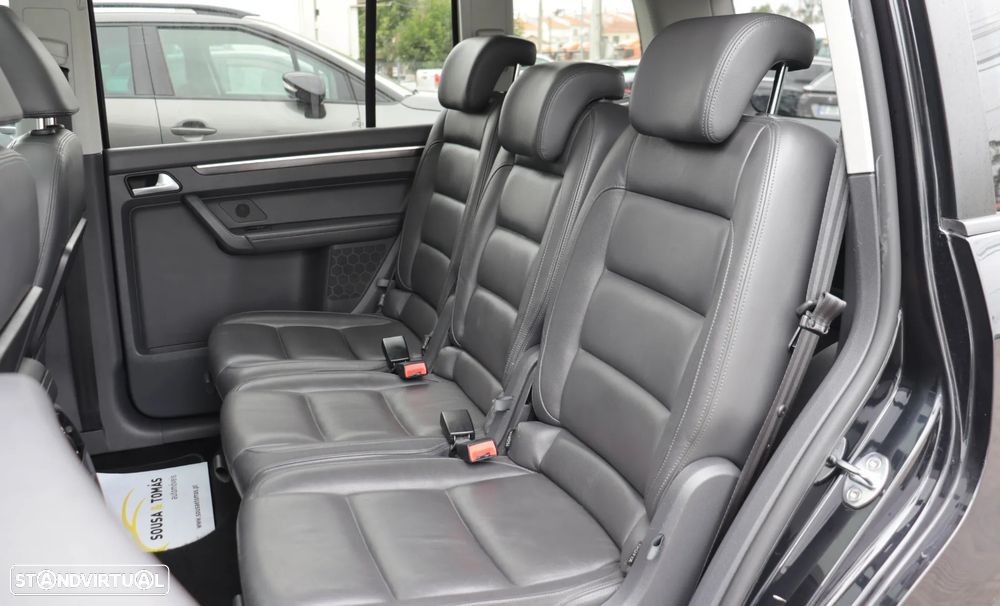 VW Touran 1.6 TDI Blue.Highline 5L - 20