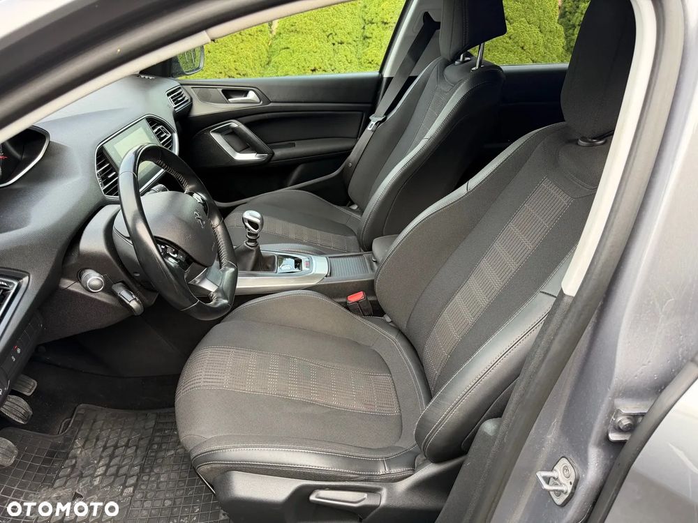 Peugeot 308 BlueHDi 130 Stop & Start Active Business-Paket - 5