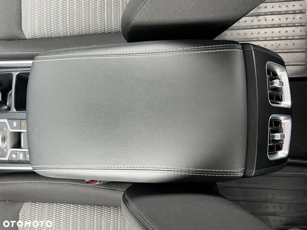 Kia Sorento 1.6 T-GDI HEV M 4WD 7os - 23