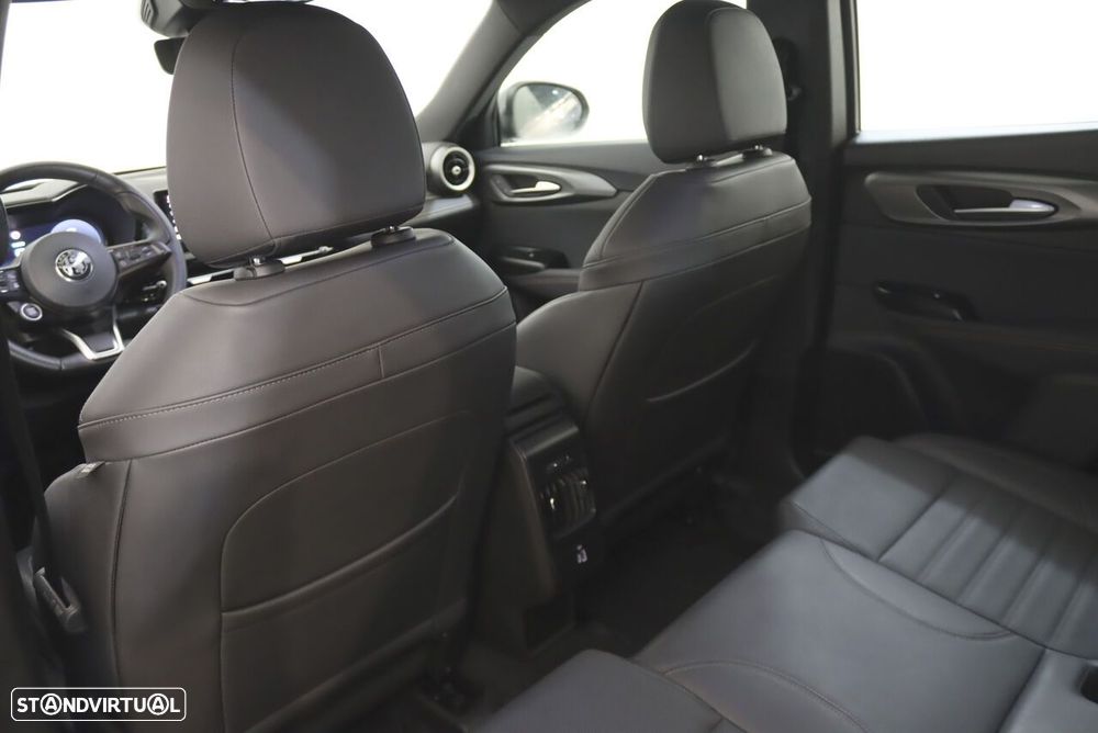 Alfa Romeo Tonale - 10