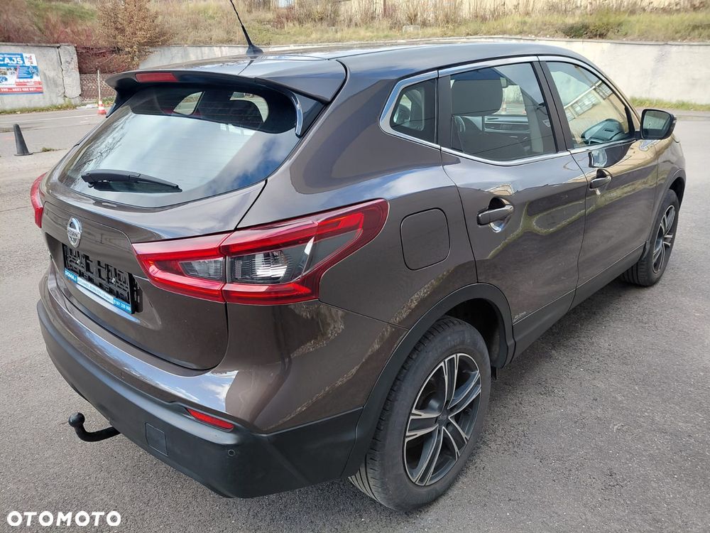 Nissan Qashqai - 4