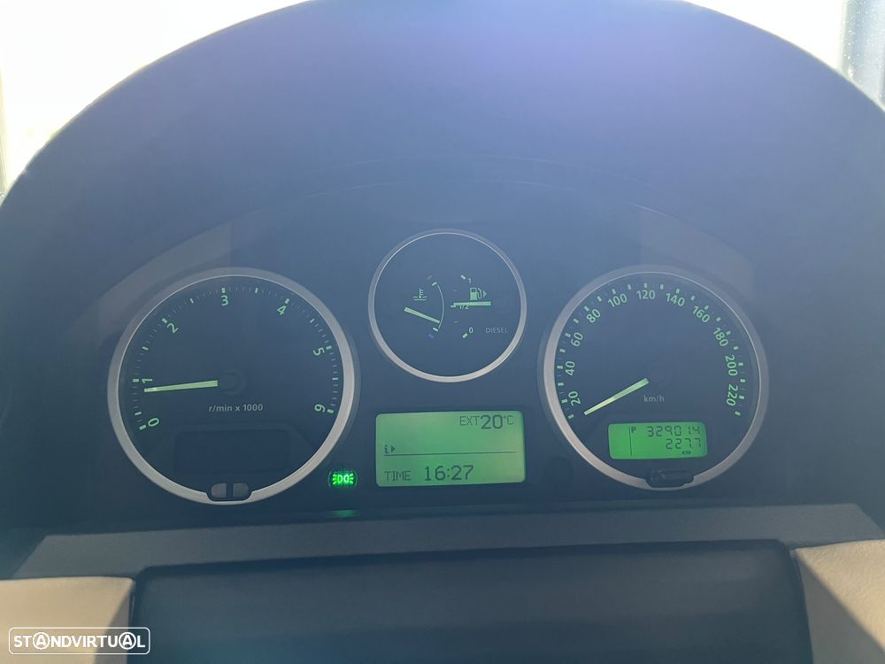 Land Rover Range Rover Sport 2.7 TDV6 HSE - 30