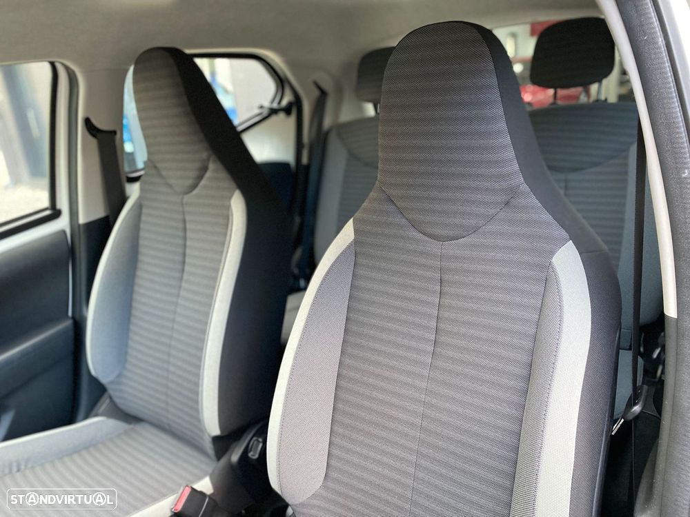 Toyota Aygo 1.0 X-Play+AC+X-Touch - 13