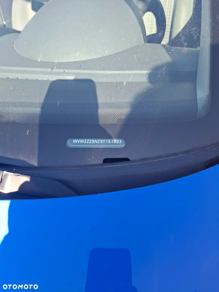 Volkswagen Polo - 4