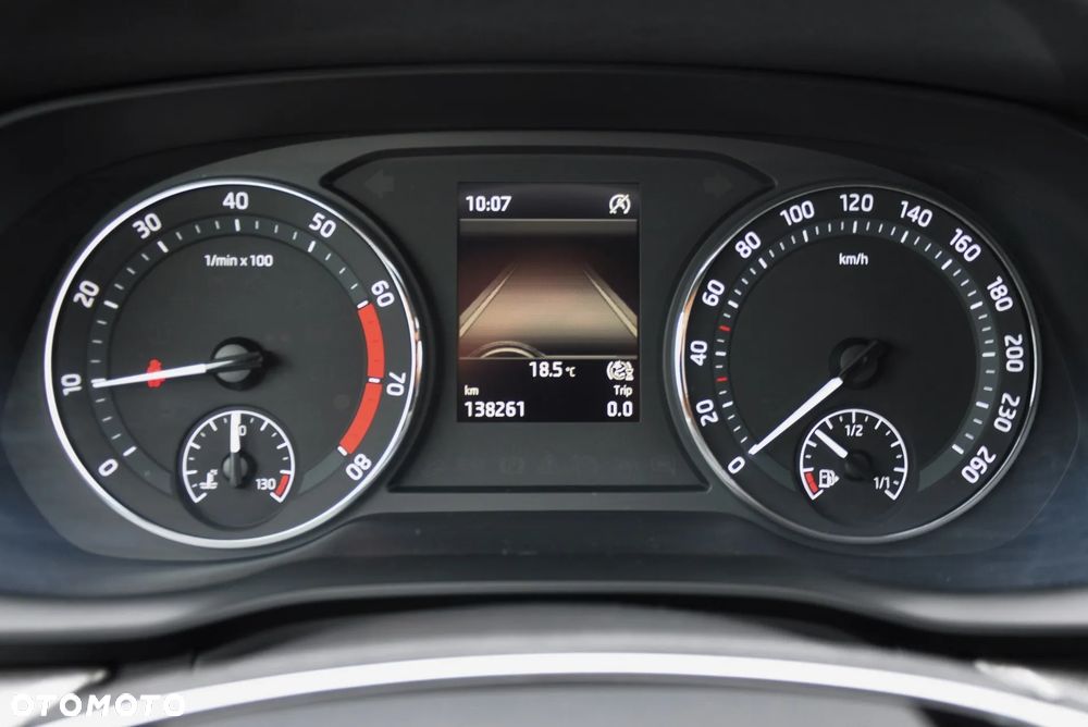 Skoda Octavia 1.0 TSI Ambition - 37