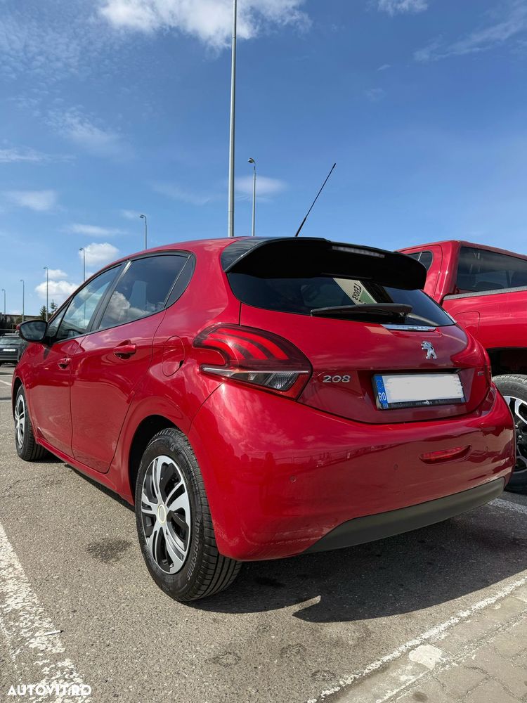 Peugeot 208 1.2 L PureTech ETG Active - 4