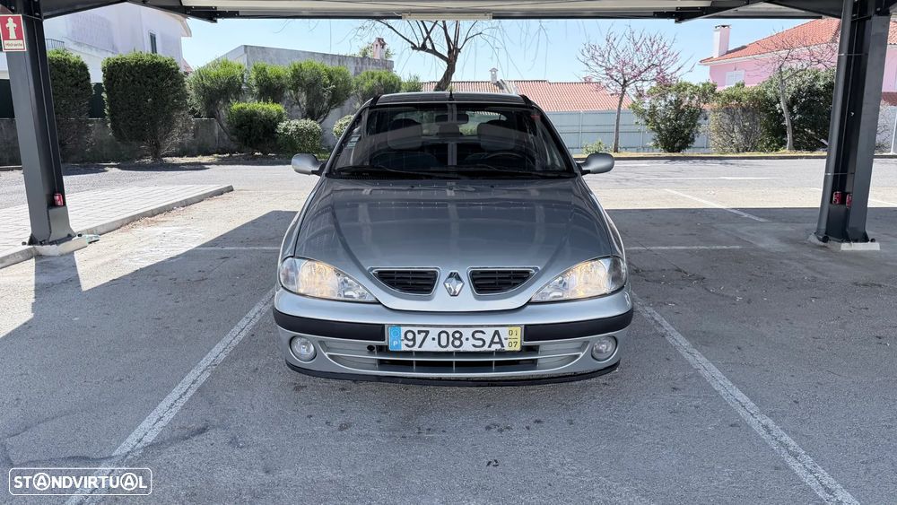 Renault Mégane 1.4 16V Dynamique - 5