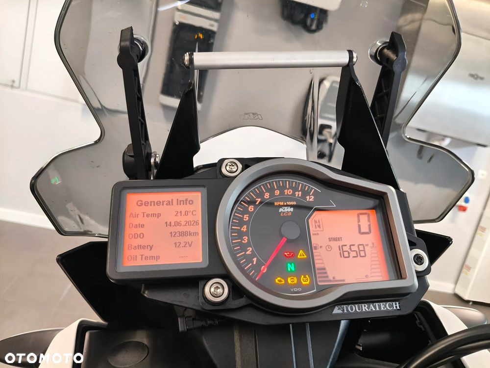KTM Adventure - 8