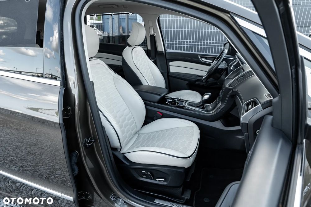 Ford S-Max 2.0 TDCi 4WD Vignale PowerShift - 25
