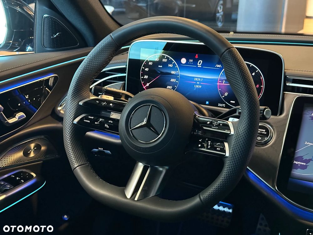 Mercedes-Benz Klasa E 220 d mHEV AMG 9G-Tronic - 11