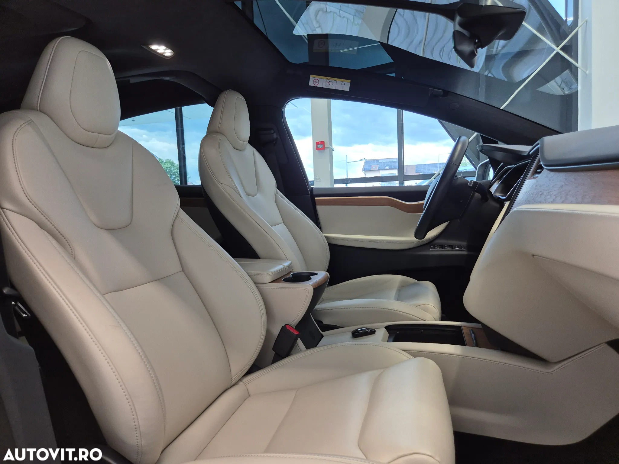 Tesla Model X Maximale Reichweite - 25