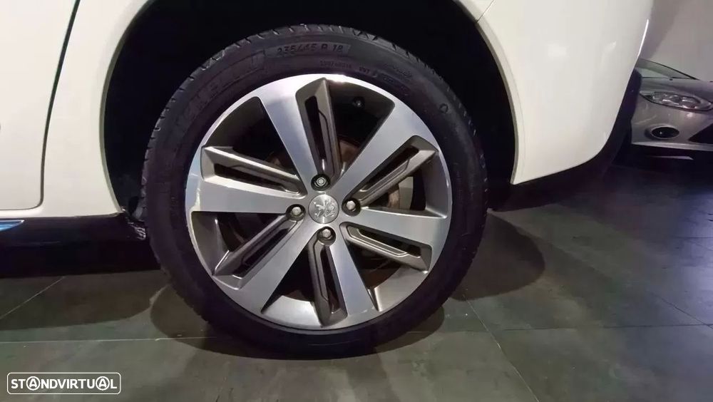 Peugeot 3008 1.2 PureTech Allure - 15