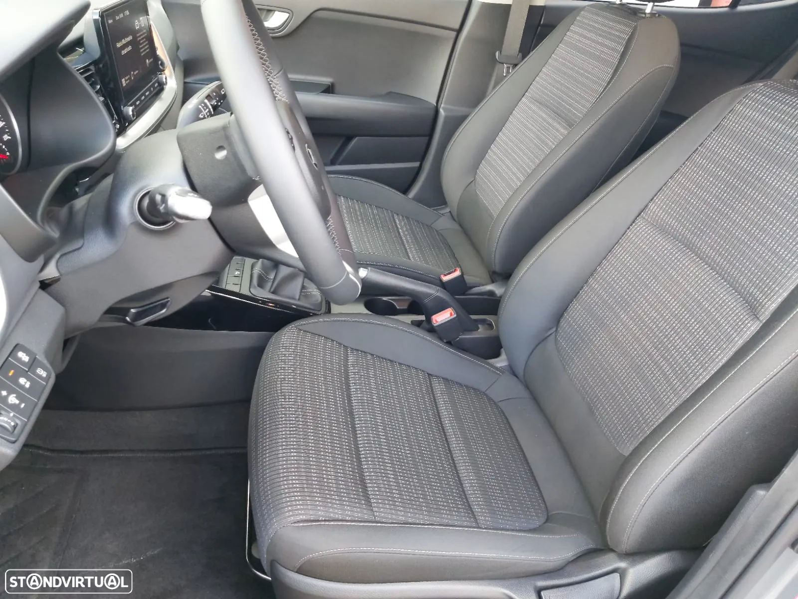 Kia Stonic 1.0 T-GDI Drive - 21