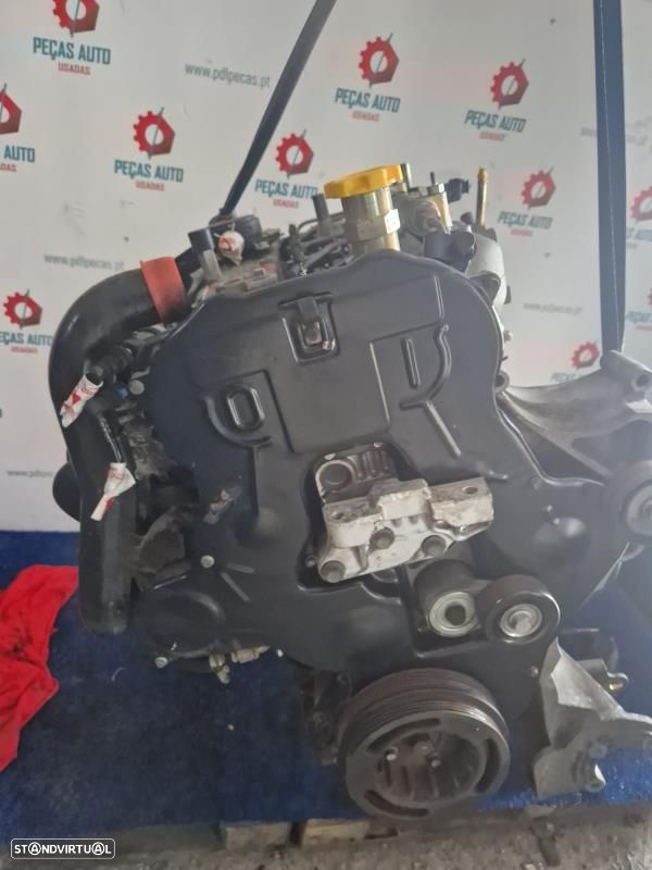 Motor Combustão Chrysler Voyager Iii (Rg, Rs) - 1