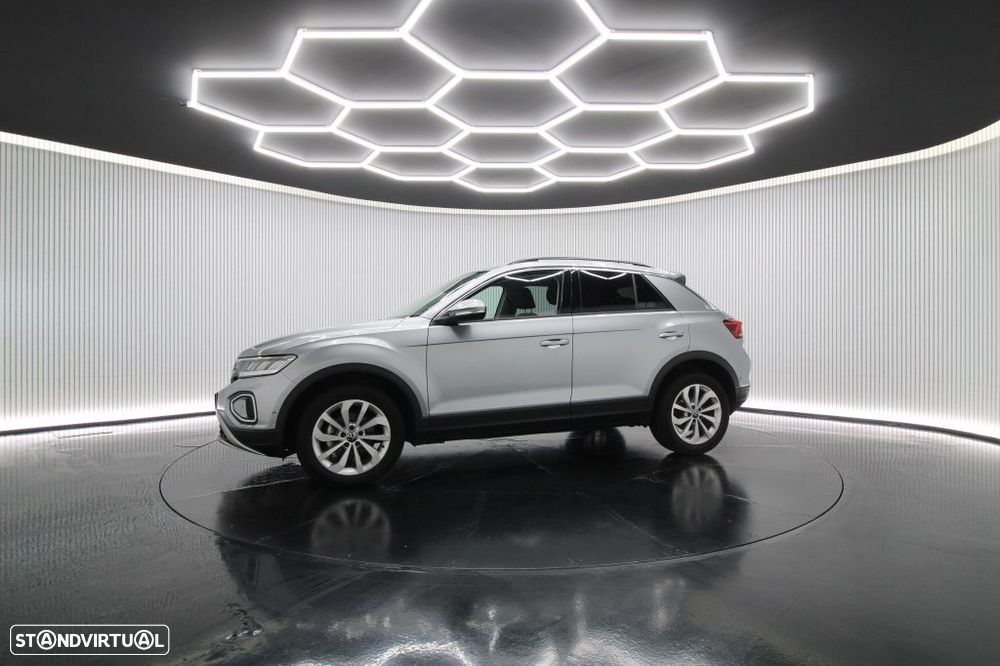 VW T-Roc 1.0 TSI Urban - 3