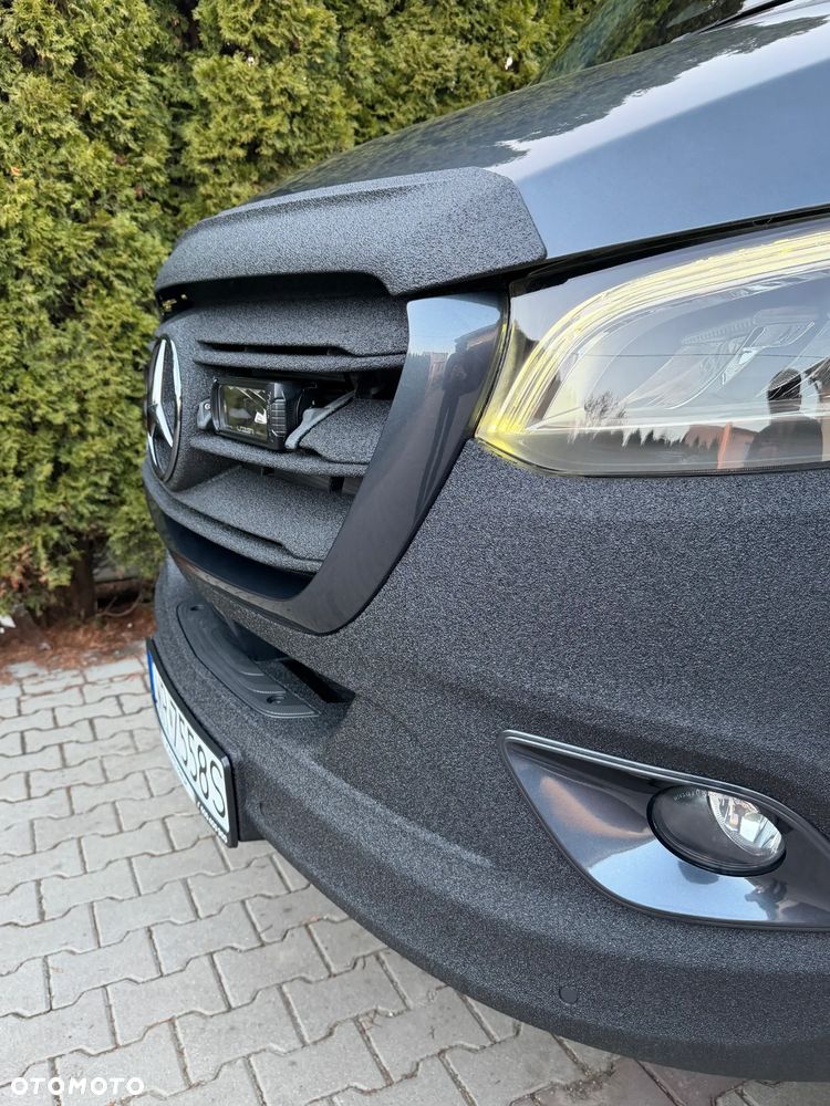 Mercedes-Benz Sprinter - 9