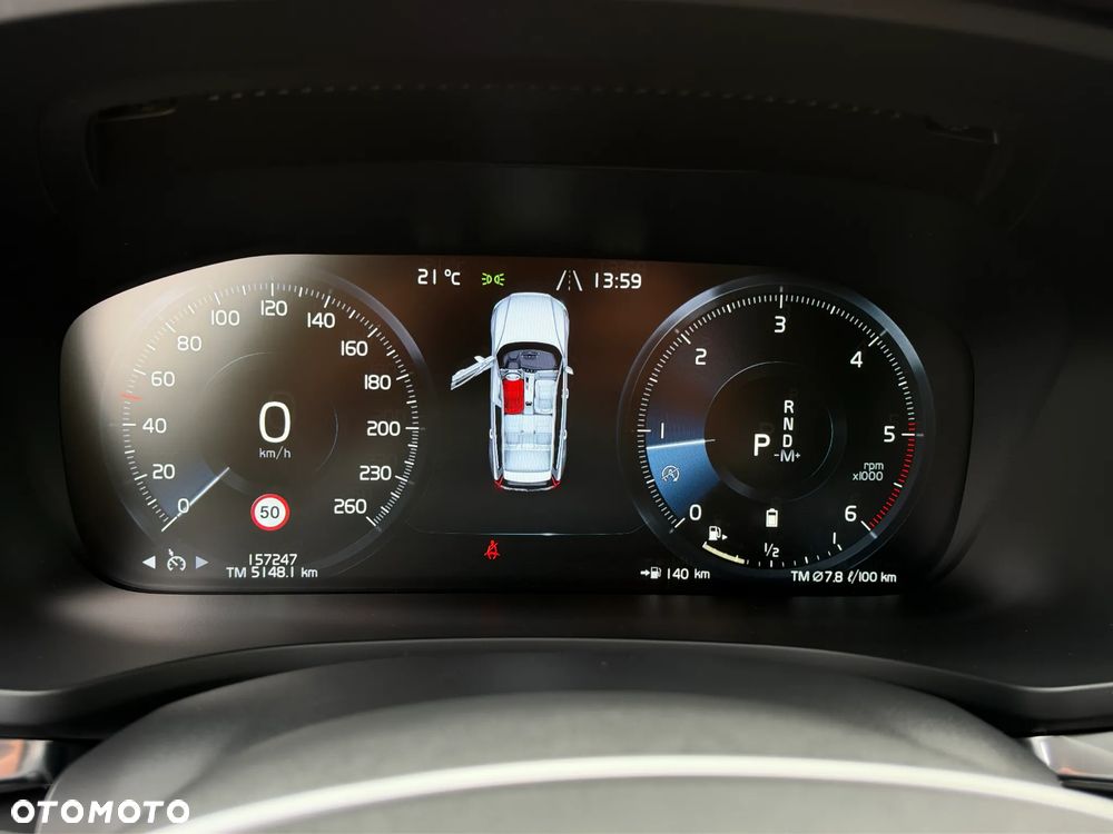 Volvo V60 B4 D R-Design - 30