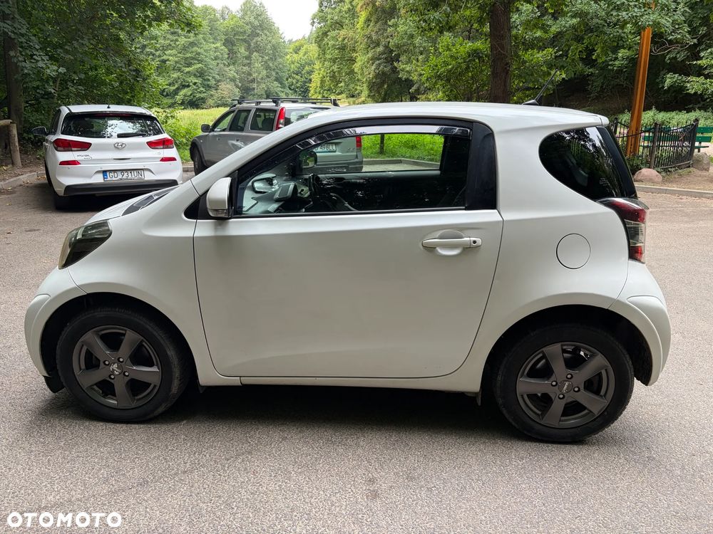 Toyota iQ 1.0 Sol CVT - 1