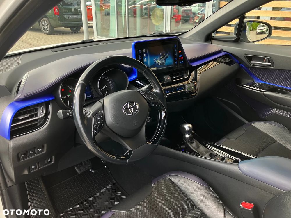 Toyota C-HR 1.8 Hybrid Dynamic - 35