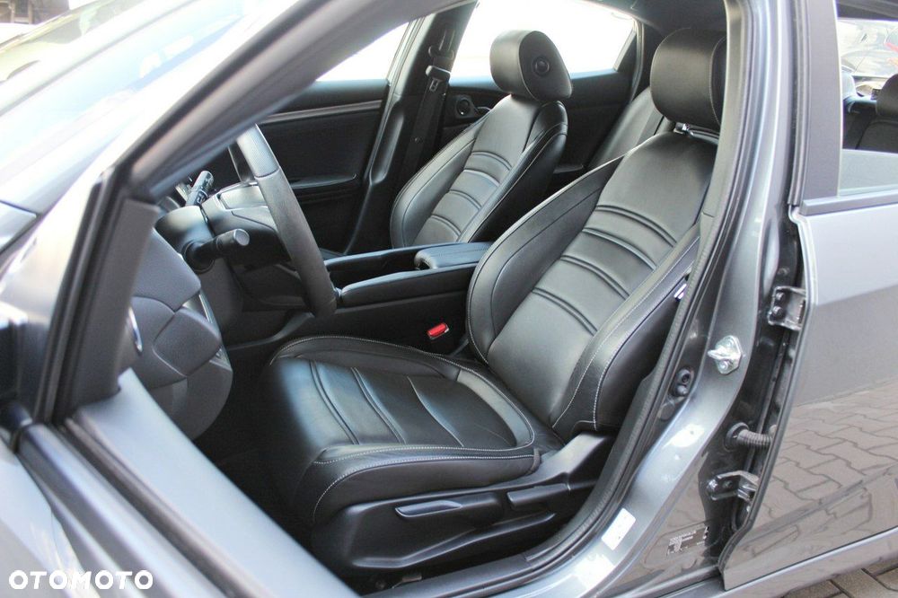 Honda Civic 1.0 T Elegance - 9