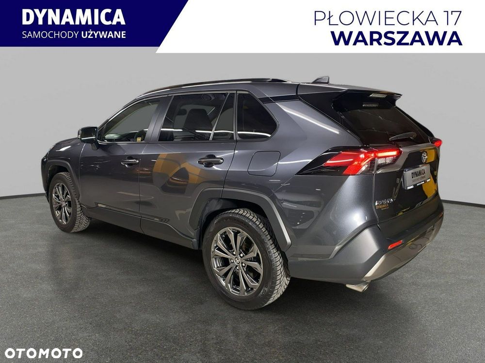 Toyota RAV4 - 6
