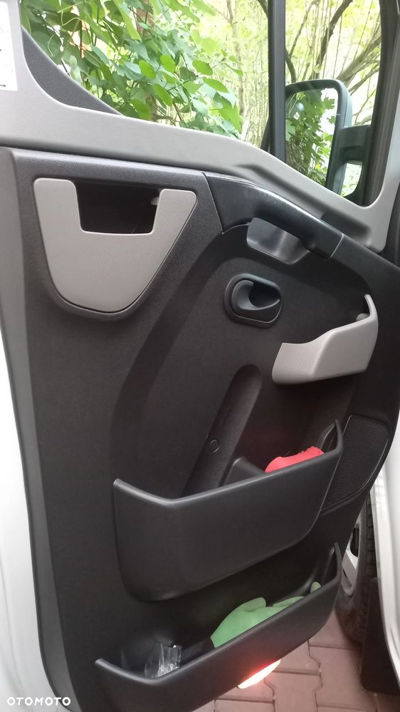 Renault Master III - 14