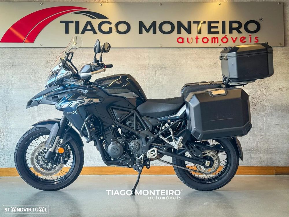 Benelli TRK 502 - 9
