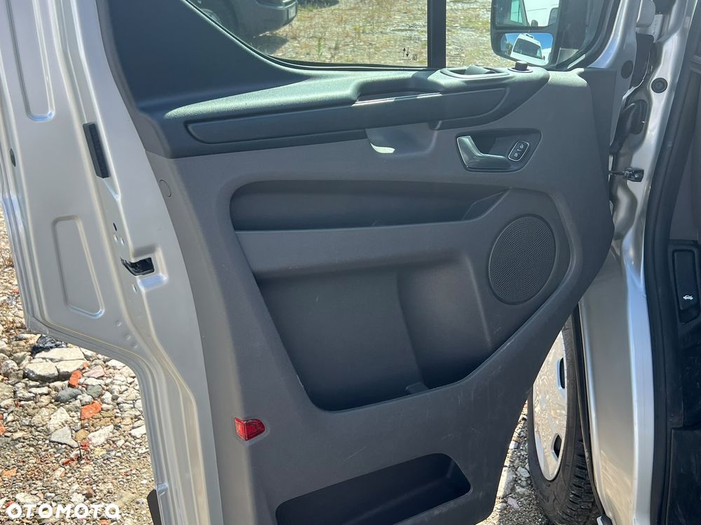 Ford Transit Custom Kombi 320 L2H1 Trend - 10