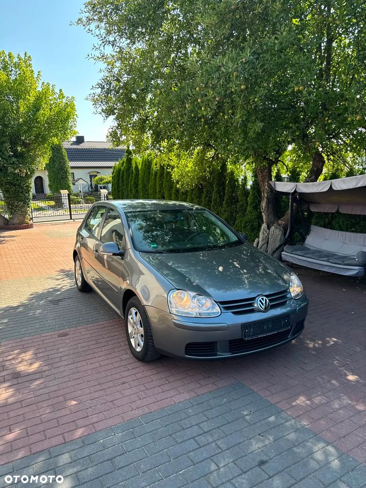 Volkswagen Golf - 3