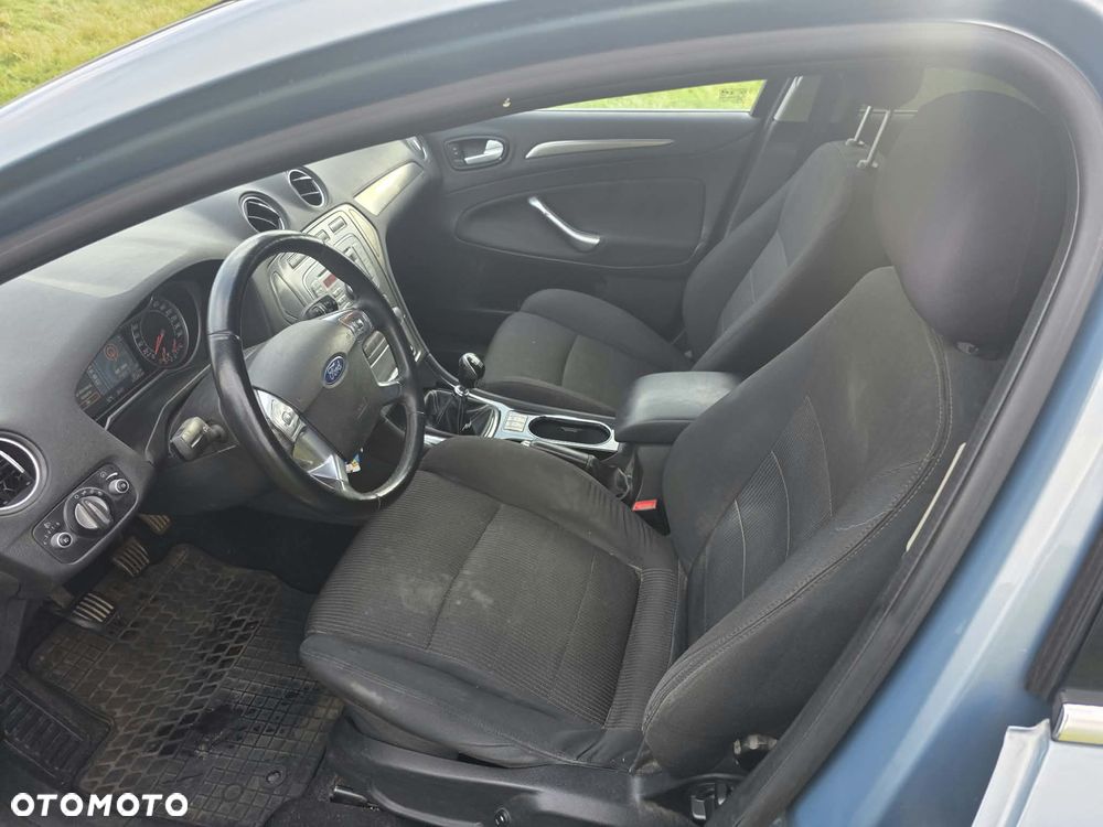 Ford Mondeo 2.0 TDCi Titanium - 8