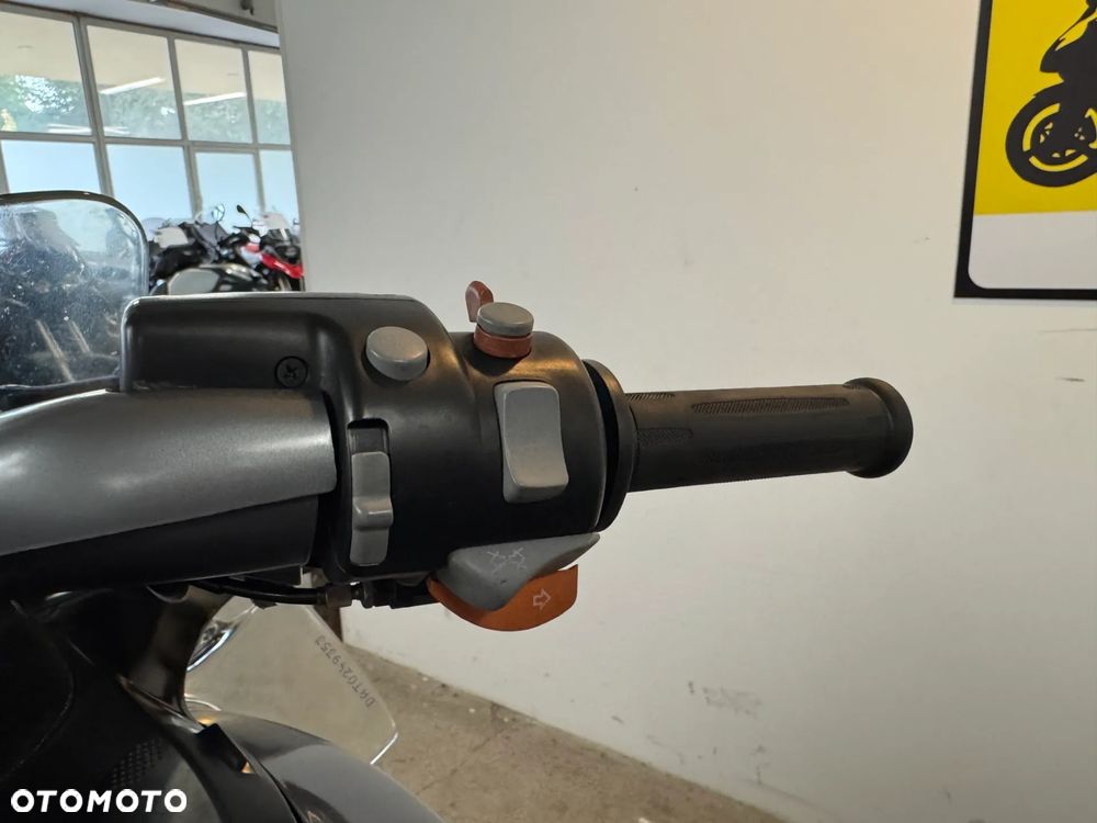 BMW K - 32