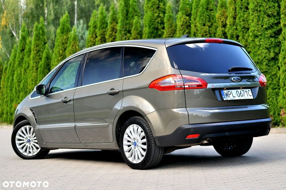 Ford S-Max - 33