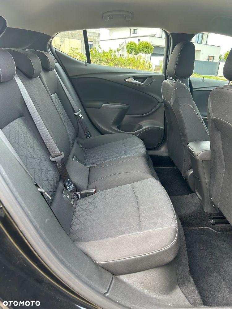 Opel Astra 1.4 T 120 Lat S&S - 19